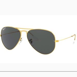 MUST HAVE !! Classic Ray-Ban Aviators!